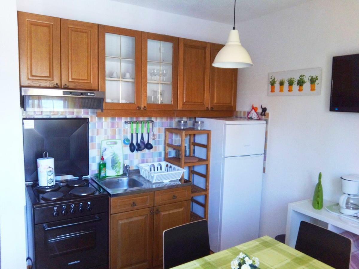 Apartments Kamelija 말린스카 외부 사진